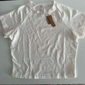 NEW VINTAGE CROPPED RAGLAN T-SHIRT